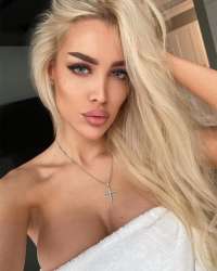 Mersin escort Emine