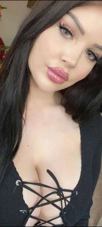 Samsun escort Mina