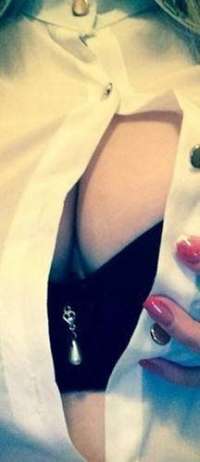Seksapel escort Yüksel