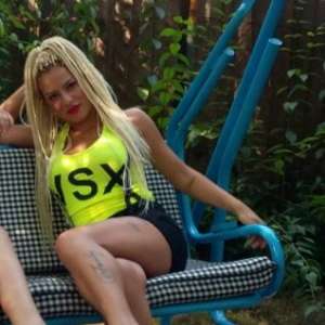 Adana escort bayan Arnisa