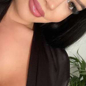 Samsun escort Mina